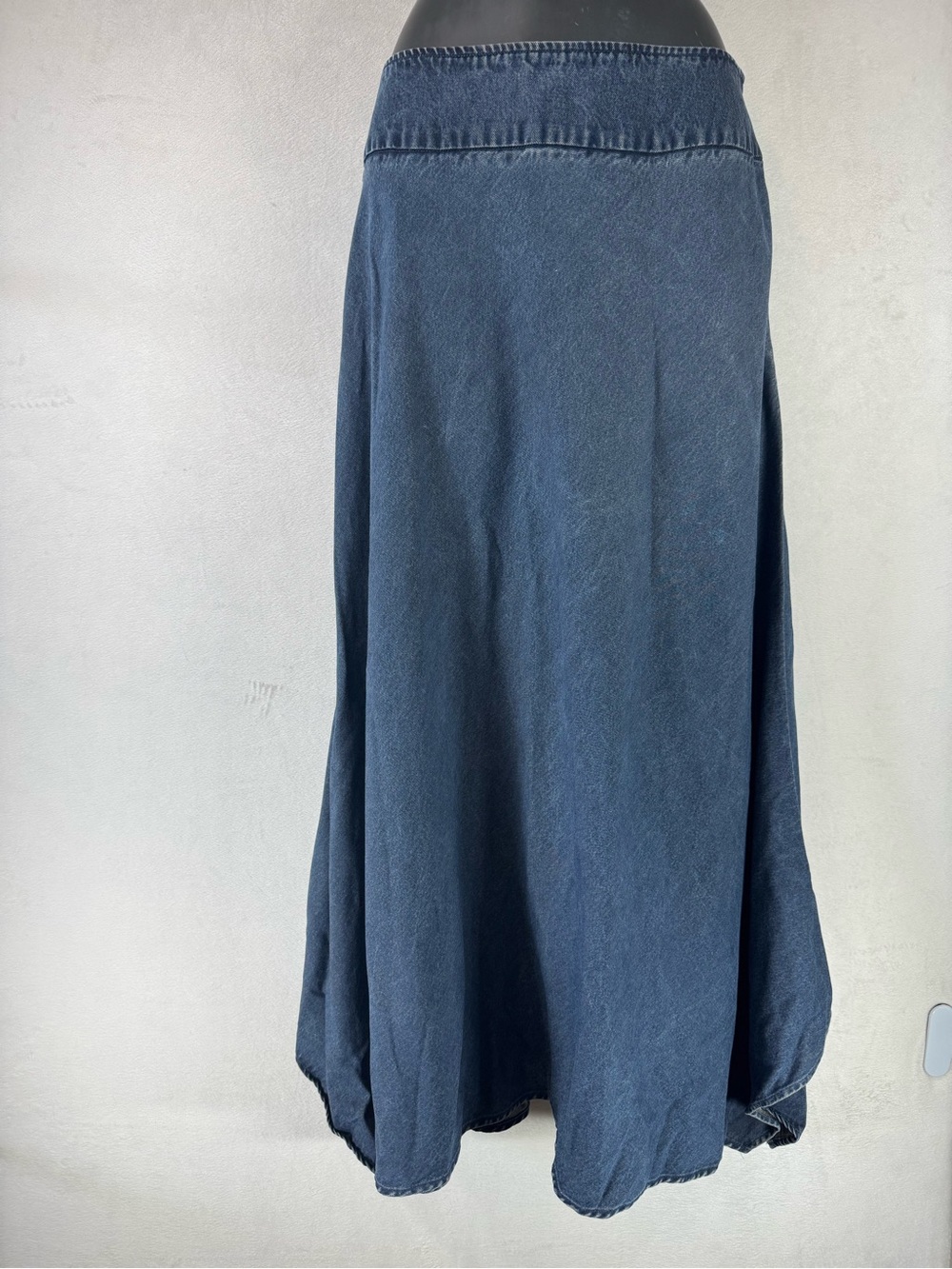 J. Jill Blue A-Line Maxi Denim-Look Skirt Size 10